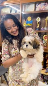 Shalu Menon Instagram - Pet love 

#instagood #instagood #instadaily #trending #photooftheday #viralpost #viralvideo #petlovers #pets #zissou #malayalamcinema #malayalamstatus #malayalamsong #kerala #malayalamserial