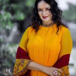 Shalu Menon Instagram - You may not be perfect in many things But many things may not be perfect without you Stay special in your own ways ❤️❤️ happy Wednesday to all …. Dop-@endlessframesof_nikhilmadhavan Mua-@rechusajeemakeupartist Costume-@mudra_by_maria #malayalamactress #actress #ornaments #music #artist #happy #photography #dancemusic #love #instagood #instalike #fashion