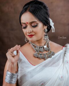 Shalu Menon Instagram - ❤️❤️❤️
DOP-@sachinchandraphotography
MUA-@sandrabeautyparlour
STYLING-@Vasudevan.arun
COURTESY-@jayakerala_visualcollections

#photographylovers #trending #lovequotes #colours #dancer #actresses #pictures #reelitfeelit #reelit #vedio #trendingfashion #fashion