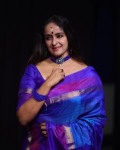Shalu Menon Instagram - Morning is an important time of day,because how u spend your morning can often tell u what kind of day your going to have…
Gudmrng ,Have a great day…❤️❤️❤️
#morningvibes #monday #photo #photography #pictureoftheday #instalove #instaphoto #model #modellife #trending #trendingfashion #fashionmodel #fashionphotography #kerala #traditional #keralaphotography📸 #saree #keralasaree #zeekeralam #surya #suryatv #asianet #actress #performer #malayalamserialactress #malayalamfilimactress