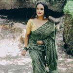 Shalu Menon Instagram - Happy thursday ……There is nothing like new hair to make you feel confident and beautiful ….. new makeover with permenent hair extention 😍 thanks to mubeera ( ira _permenent_hair ) for this 🥰…. Have a great day ❤️❤️ Mua @sheminasmakeover Photo courtesy @pichuntweddings Outfit @ivybysoumiansar #malayalam #malayalamcinema #malayalamtypography #canonphotography #kerala #keralagram #keralatourism #keralagallery #malayalamcinema #malayalamactress #malayalamserial #malayalamserialactress #malayalamserials #mazhavilmanorama #mazhavilserial #mazhavilmanoramalive #zeekeralam #zeekeralamactress #zeekeralamfc #zeekeralamhd #asianet #suryatv #suryatvserials #flowerstv #flowerstvmalayalam