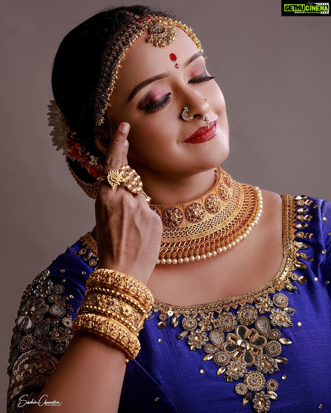Shalu Menon Instagram - Thiruvalla (Tiruvalla), India
