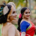 Shalu Menon Instagram - വനമാലി വാസുദേവ ജഗന്‍ മോഹന രാധാ രമണ, ശശി വദന സരസിജ നയന ജഗന്‍ മോഹന്‍ രാധാ രമണ ………എല്ലാവര്‍ക്കും ഐശ്വര്യപൂര്‍ണമായ ശ്രീകൃഷ്ണ ജയന്തി ആശംസകള്‍❤️ 🎥 @abhimanue_k_raju @abhijith_td ✂️🌈 @vaisakh_karun Costume @vasudevan.arun 💄 @sooraj_surendra2022 Asst 💄 @janeesh_vijayan_parayil #instagram #instagood #instalike #instadaily #krishna #janmashtami #sreekrishnajayanthi #radhakrishna #devotional #modelshoot #culture #keralagallery #keralaattraction #malayalamcinema #malayalamserialactress #malayalamfilmindustry #happiness #liveauthentic #outdoorshoot #photography #photooftheday