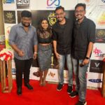 Shalu Shammu Instagram – Black Panthers 🐆 

@saravananchandran_official @arun_aravind_twins @shalushamu 

#shalushamu #saravananchandran #arunaravindtwins #black #twinning #eventmode Radisson Blu Chennai