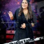 Shamna Kasim Instagram - ലോകോത്തര ബ്രാൻഡുകളുടെ അതിശയിപ്പിക്കുന്ന വില കണ്ടു ഞെട്ടി ഷംന കാസിം Introducing famous brands like Fila, US Polo, Lumberjack etc...at World Brand Warehouse at the most affordable price. and our pretty shamna kasim sharing her shopping experience World Brands warehouse Abu dhabi 050 214 4167 Location: https://g.co/kgs/2vBzWT