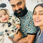 Shamna Kasim Instagram - @emirates @dubaiairports #dubai🇦🇪 #emirates #airport #travel #shamnakasim #shanidasifali #hamdanasifali Dubai Airport Terminal-3