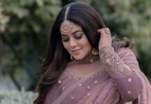 Shamna Kasim Instagram - Style is not a size .. it is an attitude….. Outfit: @jazaashdesignstudio Jewelry: @kushalsfashionjewellery Pics: @v_capturesphotography Hairstylist: @hairartistpoojagupta Personal staff: @pranay_kohli @etvtelugu2708 @etvwin #dheepremierleague #lovemyjob 🧿