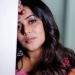 Shamna Kasim Instagram – Make your happiness a priority…. 

Costume: @thanzscouture 
Pics: @v_capturesphotography 
Hairstylist: @hairartistpoojagupta 
Personal staff: @pranay_kohli 

@etvtelugu2708 @etvwin #dheepremierleague #lovemyjob #lovemyself 🧿