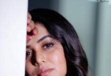 Shamna Kasim Instagram - Make your happiness a priority…. Costume: @thanzscouture Pics: @v_capturesphotography Hairstylist: @hairartistpoojagupta Personal staff: @pranay_kohli @etvtelugu2708 @etvwin #dheepremierleague #lovemyjob #lovemyself 🧿