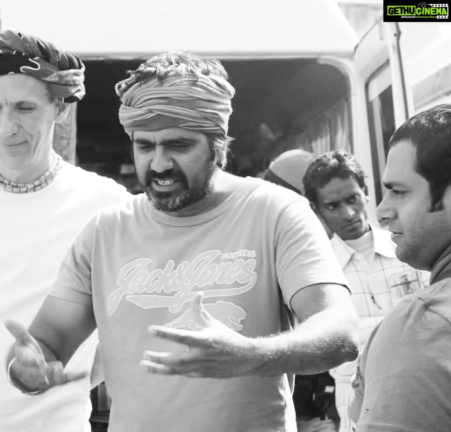 Sharib Hashmi Instagram - Memories look good in black and white…! Jo Instagram Pe nahin hote birthday unka bhi hai ☺️☺️ #NitinKakkar #HappyBirthday #MyFriend #Filmistaan ❤️