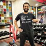 Sharib Hashmi Instagram - And this is 100% True Babumoshai ❤️ Baaki kaam chaalu aahe 💪 #movies #music #songs #moviequotes #dialogues ❤️#Anand ❤️