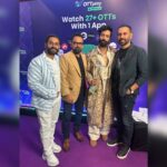 Sharib Hashmi Instagram - OTT Play Awards for The Best Supporting Actor 🕺🏻🕺🏻🕺🏻 @ottplayapp ❤️ #OTTplayAwards2023 ❤️🙏🙏 My First Award for #TARLA ❤️ a film verrrry close to my heart ❤️ A big heart felt thanks to the entire team of TARLA mere writer director @pglens it was love at first sight with you sirrrr ❤️ @iamhumaq meri dosssttt tumne agar support nahin kiya hota toh yeh supporting actor milta hi nahin ❤️❤️ @ashwinyiyertiwari ji ❤️ @niteshtiwari22 sir ❤️ @earthskynotes ❤️ @rsvpmovies ❤️ @ronnie.screwvala sir for showing faith in me ❤️ @zee5 for showing faith in the movie ❤️ @castingchhabra bhaiii for everything bhaiii ❤️❤️ @kunjumonsalu mereko itta khoobsurat bana diya aapne yaarr ❤️ @hetalvariaofficial thankooo soo much for the dialect workshops Aur us se bhi important aapka sets Pe rehna bahut helpful tha. ❤️❤️ And the entire team who worked on my look the make up team @mukta_dubey_tiwari ❤️ aur apna bhaiii @irohitsmahadik ❤️ costumes @tasneemkhan19 ❤️ matlab dil khush aur rooh baagh baagh ho gayi ❤️❤️ Sharing some glimpses from last night with the award and with my dear friends ❤️❤️❤️ Oyee @mipalkarofficial ❤️ this is the 2nd time you presented me an award ❤️❤️🤗🤗 Styled by : @itsbhavyapatel_ ❤️ Jacket : @nm_design_studio ❤️ Mumbai - The City of Dreams