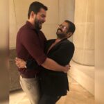 Sharib Hashmi Instagram - Throwback To The Love Story Nobody Saw …!! Sajid - JK bond !! ❤️❤️ O SHA(h)AB JIII … Tera Yaar Hoon Mainn ❤️❤️🤗🤗😘😘 @shahab.thespian ❤️❤️❤️❤️ #throwbacktuesday #throwback