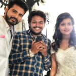 Sharvary Joshi Instagram - Throwback ➡️ RAGHU CNG 🛺.. During the shoot of song 'Jheena Nayan ne' in Rajkot. 🎵🎶 #throwback #raghucng #song #shoot #actress #acting #gujaratifilm #gujarati #director #actor #actorslife #follow #share #like #instagood #trio #rajkot #lovesong #romantic #romanticsongs💕🎧 #jheenanayanne #memories Rajkot, Gujarat