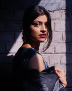 Sharvary Joshi Instagram - You are important no matter what you do or how successful you are. Respect yourself and respect others irrespective of all the good or bad facts.

#actress #entrepreneur #ssharvaryjoshi #actor #artist #confidentwomen #passionate #photoshoot #editing #photography #redlips #takerisk #nofear #successmatters #sonalkabra #sanchitakhajuria #instagood #instavibe #fashion #fashionblogger #light #mostbeautiful #style #fashionista #diva #sunkissed #innerlight