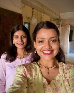 Sharvary Joshi Instagram - May this Diwali illuminate your life with happiness and success. As the vibrant lights dispel darkness, may they bring warmth to your heart and home. Cherish the moments with family and friends, sharing laughter and creating lasting memories. May the glow of diyas symbolize hope and positivity, guiding you towards a brighter future. Embrace the spirit of unity and goodwill, spreading kindness and joy. May this festival of lights mark the beginning of new opportunities and accomplishments. Happy Diwali! 🪔✨🪔✨🪔 . . #happydiwali #happynewyear #diwali2023 #sharvaryjoshi #actress #artist #family #joshis #loveandlight #light #diya #shubhdipawali #joy #wisdom #blessings #festivaloflights