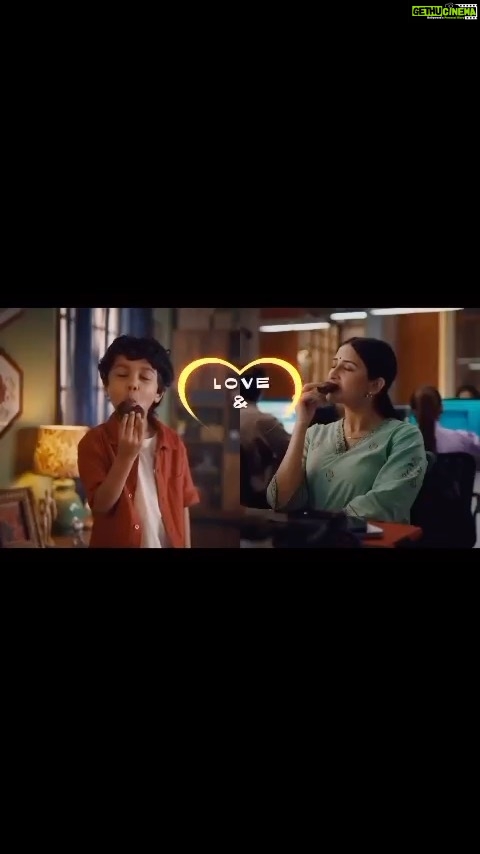 Sheen Dass Instagram - Adding sprinkle of joy to my day . New ad @lottechocopieindia is On Air now 🍫 🍫 @kashisharora_casting @paperplanespicturesmumbai Mumbai, Maharashtra