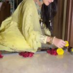 Sheen Dass Instagram - Diwali prep in full swing .. 🪔 ✨ HAPPY DHANTERAS 🙏🏻 . #festive #dhanteras #reelsinstagram #explore #diwali #rangoli Mumbai - मुंबई