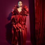 Shehnaaz Kaur Gill Instagram - We literally painted the town RED! @abujanisandeepkhosla 📸 : @priyankknandwana Makeup : @sonicsmakeup Hair : @cheemabaljit2