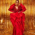 Shehnaaz Kaur Gill Instagram - Red Hot🔥 @shehnaazgill wore a ravishing red taffeta dress with oversized hand-embroidered blooms, dripping with crystals and sequins by #abujanisandeepkhosla at the opening of the Jio World Plaza. @jioworldplaza #abujanisandeepkhosla #shehnaazgill #jioworldplaza #MumbaiAtThePlaza #Shinewithstyle #ExperiencethePlaza #fashionpresentation #opening #fashion #style #classic #goldenage #signaturestyles #abujani #sandeepkhosla