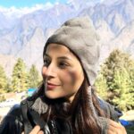 Shehnaaz Kaur Gill Instagram - Evolving in sync with mother earth 🗻🫶🏻