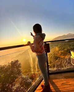 Shehnaaz Kaur Gill Instagram - sunset🌅