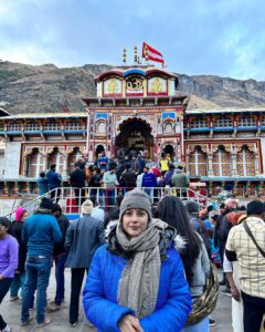 Shehnaaz Kaur Gill Instagram - 🙏🏔️🛕