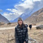 Shehnaaz Kaur Gill Instagram - Evolving in sync with mother earth 🗻🫶🏻