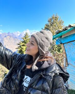 Shehnaaz Kaur Gill Instagram - Evolving in sync with mother earth 🗻🫶🏻