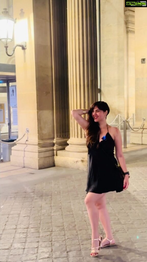 Sherin Instagram - Tag the person you want to spend an evening in Paris with. #sherin #travel #paris #france #biggbosstamil