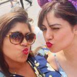 Sherin Instagram - The finger in the first picture belongs to my gorgeous girl @isa_indhu. What a day of fun of adventure it was, can’t wait to go back again. #sherin #fun #disneyparis #paris #europe #travel