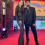 Sherlyn Chopra Instagram - Congratulations & Best Wishes to the entire team of #baathikuchaurhai and to Kalyan ji!!!🔥🔥🔥 #dubai #music #video #launch