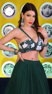 Sherlyn Chopra Instagram - #navratri #day6 🔥🔥🔥