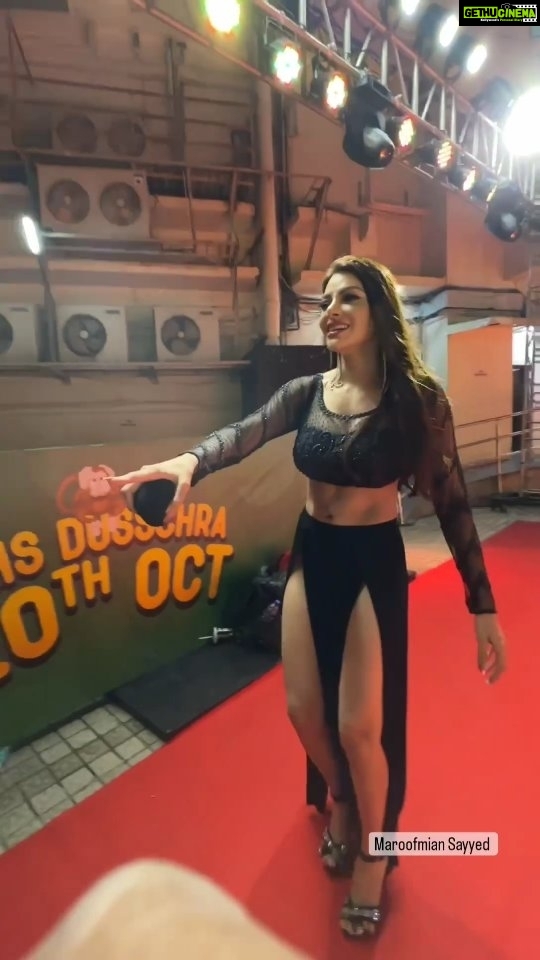 Sherlyn Chopra Instagram - Bold And Beautiful Sherlyn Chopra Masti Moment's With Paps 😂❤️🔥#@_sherlynchopra_ #sherlynchopra #sherlyn #sherlynchoprahot