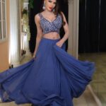Sherlyn Chopra Instagram - इस दिन कालरात्रि मनाई जाती है। देवी कालरात्रि माँ पार्वती का सातवां रूप हैं और उन्हें दुनिया में हर बुराई का विनाशक माना जाता है। आज आप ग्रे रंग पहन कर देवी से अपने जीवन से सभी नकारात्मक चीजों को दूर करने की प्रार्थना कर सकते हैं। #नवरात्रि