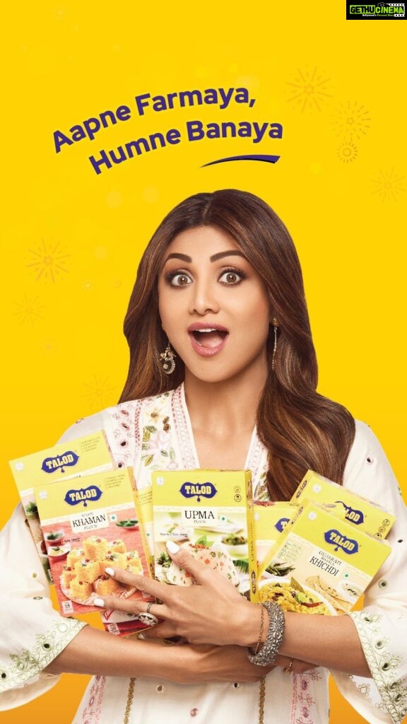 Shilpa Shetty Instagram - Guests ka mat lo load, ghar le aao Talod!🤤 Absolutely delighted to join the @talodfoods family🫶 Being a busy professional and a homemaker myself, I know how important it is to maintain a work-life balance, especially when it comes to attending guests. But, not anymore as Talod solves it for me. Cooking feels effortless with their easy-to-cook, tasty & instant snacks like Khaman, Dhokla, Handwa, Rava Idli, and many other authentic Indian delicacies. Toh aaj se har guest ko kaho #AapneFarmayaHumneBanaya! Looking forward to this tasty trail!🤤 @instaaserve #ad #SwasthRahoMastRaho #TalodFoods #foodie #IndianFood