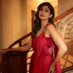 Shilpa Shetty Instagram – 💖💖

#Hunar #eventdiaries #LookOfTheDay #ootd #throwback #blessed