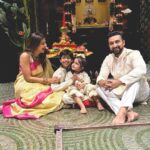 Shilpa Shetty Instagram - Happy Diwali 🎉🪔🧿 #tradition #happiness #gratitude #love #family #diwali
