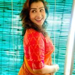 Shilpa Shinde Instagram – Wishing you all a very Happy Navratri❤😍
May the nine nights of Navratri bring you love, peace, and happiness & fill your life with new beginnings and endless opportunities. 

#HappyNavratri 
#saree #sareelove #Navratri #ShilpaShinde #sundayvibes #sunday #picoftheday
