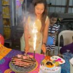 Shilpa Thakre Instagram - Thanks a lot to everyone for taking time and sending me your warmest birthday wishes💕 Thank you so much ..❤️Love you all ❤️😘 #shilpathakre #expressionqueen #loveyouall #birthday #birthdaywishes #thankyou #gratitude #love