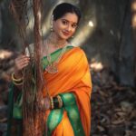 Shilpa Thakre Instagram - तेजाचे प्रतीक असणारा आजचा रंग ' नारंगी'. सन मराठीवरील 'नवी जन्मेन मी...' या नव्या मालिकेतील स्वानंदी म्हणजेच आपली लाडकी शिल्पा ठाकरे लवकरच... येतेय तुमच्या भेटीला. @shilpa_thakre_official #NewSerial #NaviJanmenMe #ComingSoon #Sunमराठी #SunMarathi #सोहळानात्यांचा #SohalaNatyancha #Navratri2023
