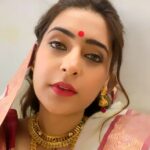 Shiny Dixit Instagram - characters i play .... my first and last love -❤️❤️ passion ..... LOVE ❤️❤️ " ab aaja re mere piya " ✨✨✨✨ India