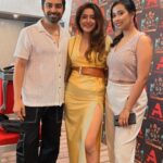 Shiny Dixit Instagram - HASTINAPUR watch it @apexprimeott all of us are trying and some win big .... all the best .... released our new web show @apexprimeott support our team and show some love , worked really hard for this one ☝️ @officialparasmadaan @riturajksingh @soumitadasofficial @apexprimeott @shwetaakhanduriofficial