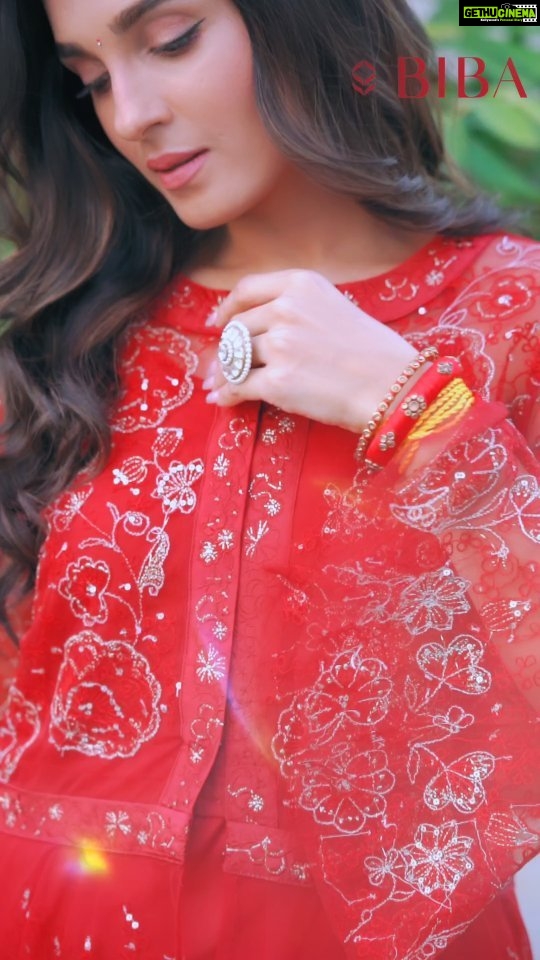 Shiny Doshi Instagram - What but red would I choose for the day that symbolises ever-lasting love and passion. Head over to Biba now for Karwa Chauth, cause Har Nazar Mein Kuch toh pasand zaroor ayega! @bibaindia #ad Outfit:- @bibaindia Shot by:- @abhay_r_kirti