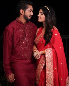 Shiny Doshi Instagram - Starry-eyed and moonstruck, all for the one I love! 🌟🌙
 #LoveUnderTheMoon #karvachauth ❤️♾️ 🧿

Thank you @kalkifashion for making our karvachauth special ❤️ 

📷 @abhay_r_kirti ❤️

Happy karvachauth everyone ❤️ 🌙