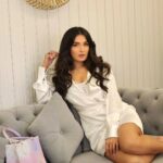 Shiny Doshi Instagram - Choose your favorite picture🤍 Let me know in comments below.