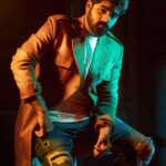 Shirish Sharavanan Instagram - Highest in the room☠️ . . . . #highonlife #friyay #trippy Shot by : @dimensions.dmns Outfit by: @studio24_bespoke @m_and_s_surplusoutlet Styling by: @devika_surie Location : @24thespirit Retouch : @iamvigneshjayakumar