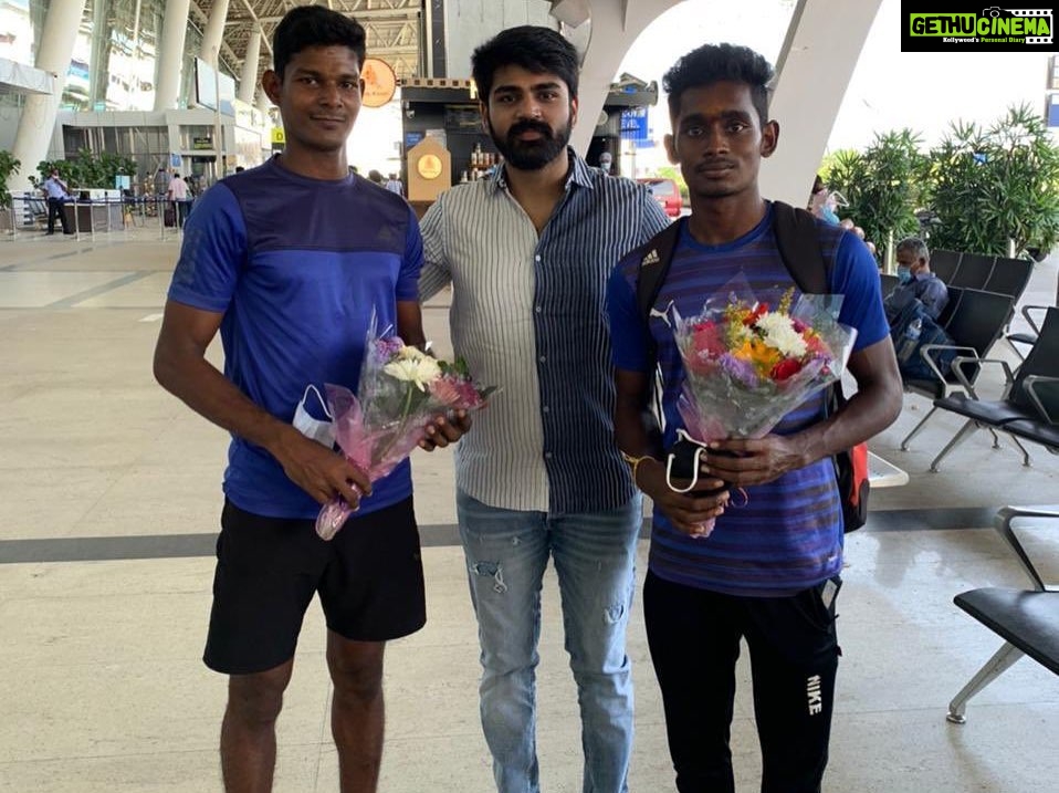 Shirish Sharavanan Instagram - Met these 2 Young Champs #Manikandan & #Suthan from TN and representing India in 4th World Deaf Athletics Championships happening on Poland and Wished them for a great success, For sure these peoples victory will open many gates for undiscovered talents 👏🏻