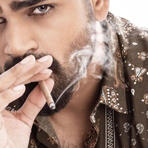 Shirish Sharavanan Instagram - Smoking causes cancer , Smoking kills 🚬