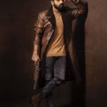 Shirish Sharavanan Instagram - Look test 4 Photography : @iamvigneshjayakumar Stylist : @eega_praveen Studio : @million_dollar_studios